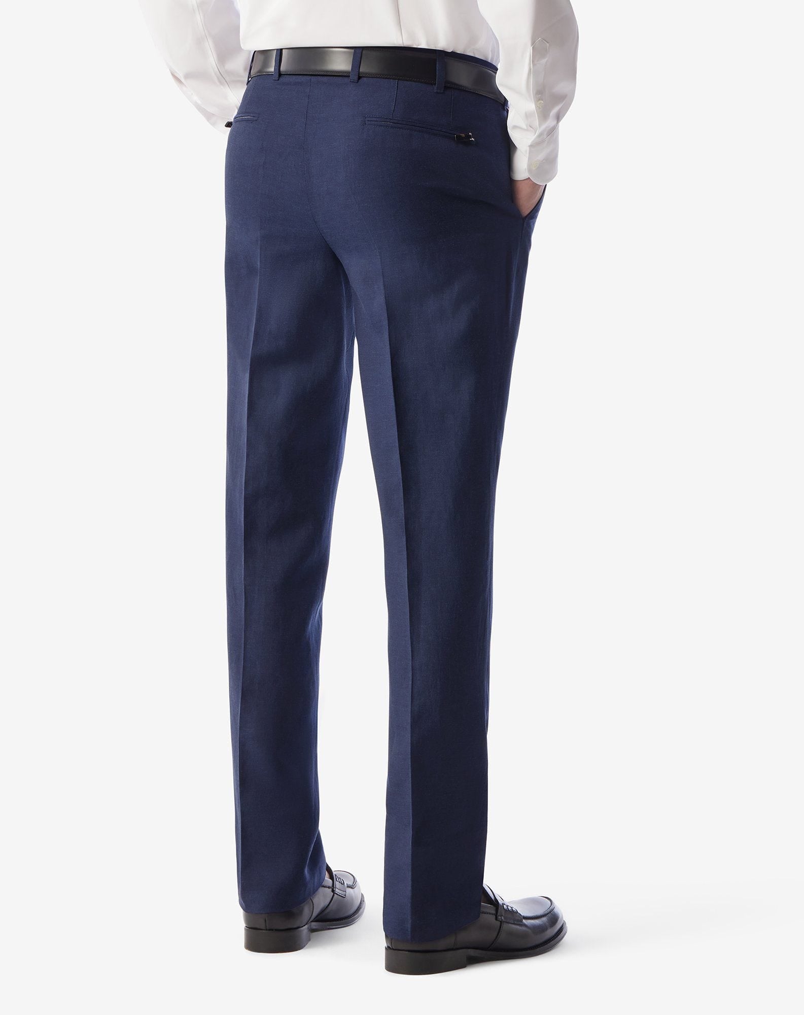 Washing
Blue wool and linen chambray trousers